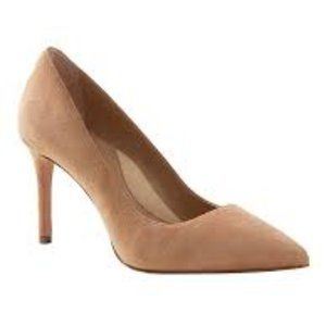 Banana Republic Madison pumps